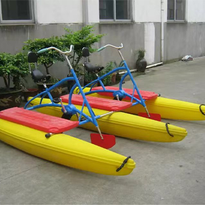 聚乙烯脚踏船